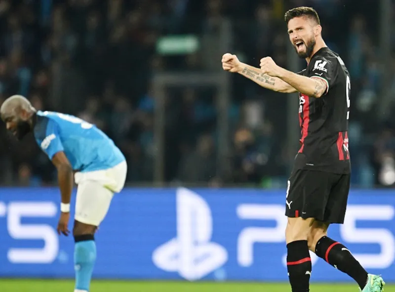 Bàn thắng cuối hiệp một của Olivier Giroud mang tính quyết định. Bàn thắng cuối hiệp một của Olivier Giroud mang tính quyết định.