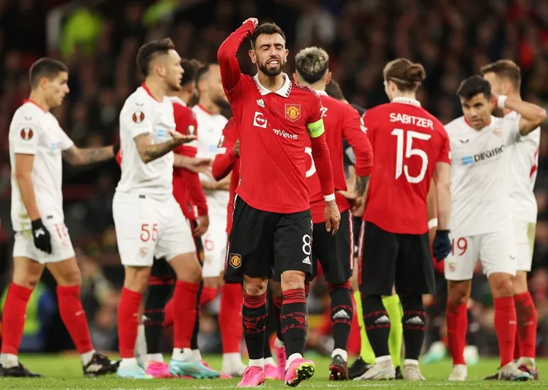 Cầu thủ Man.United đã căng thẳng dẫn đến kết quả hòa đáng tiếc ở lượt đi.