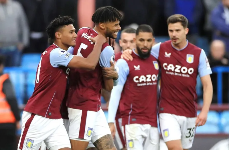 Aston Villa đánh bại Fulham 1-0 tại Villa Park để lên vị trí thứ 5 trên bảng xếp hạng.