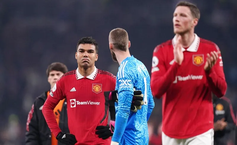 Man.United lần thứ 2 trong 6 trận gần nhất hoang phí lợi thế 2 bàn dẫn trước.