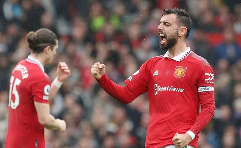Chiến thắng 1-0 trước Aston Villa đã củng cố vị trí thứ 4 của Man.United.