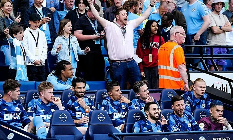Việc HLV Pep Guardiola liên tục cho các ngôi sao nghỉ ngơi có thể khiến Man.City đánh mất nhịp điệu.