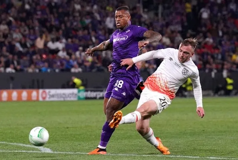 Bàn thắng muộn của Jarrod Bowen ấn định chiến thắng 2-1 trước Fiorentina trong trận chung kết Europa Conference League.