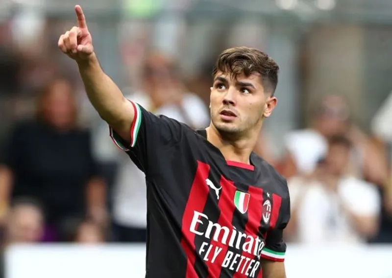 Tiền vệ tấn công Brahim Diaz đã trở lại Real Madrid sau 3 năm cho mượn đến AC Milan.