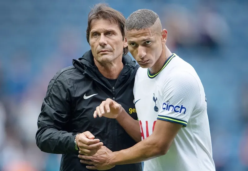 HLV Antonio Conte đã yêu cầu mua Richarlison, nhưng tiền đạo trị giá kỷ lục 60 triệu bảng lại gây thất vọng khi chỉ ghi nổi 1 bàn.