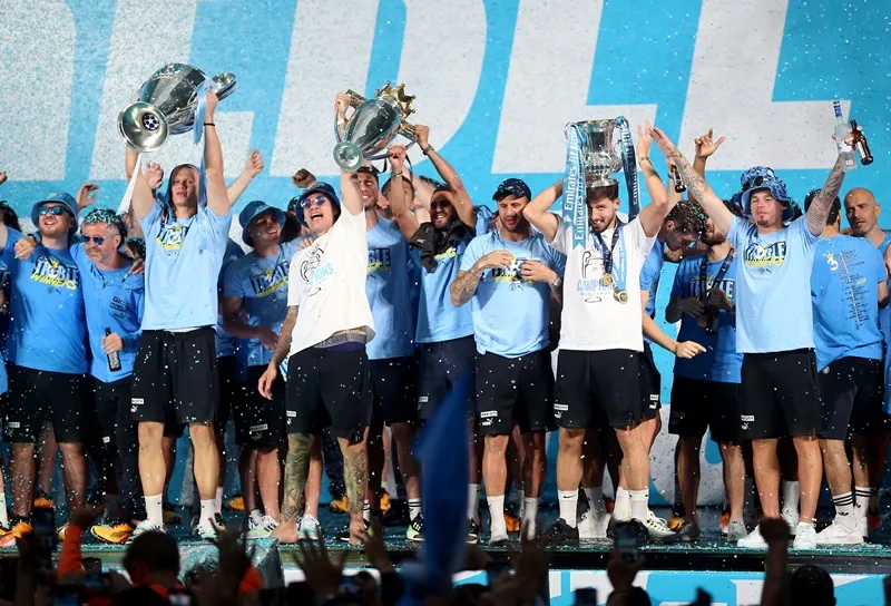 Man.City thành công tột đỉnh ở mùa giải vừa qua với 3 chiếc cúp danh giá nhất.