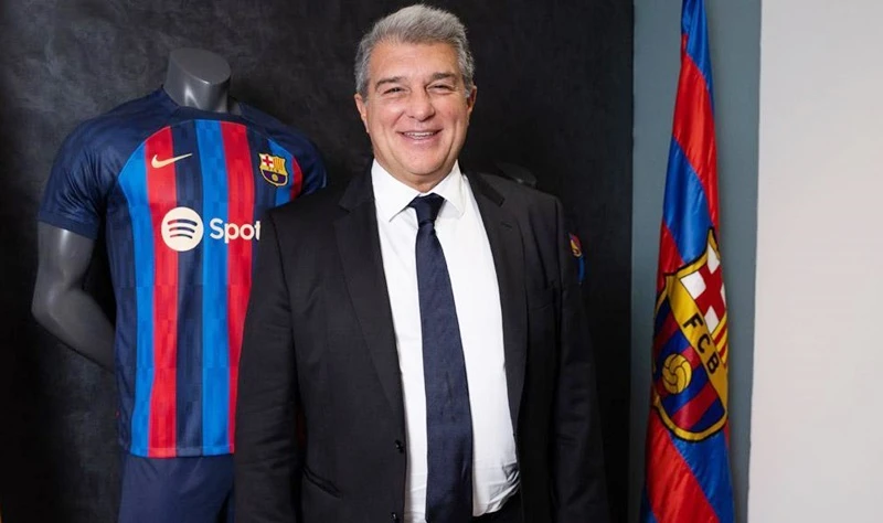 Chủ tịch Joan Laporta mô tả Barcelona như đã vượt qua một cơn bạo bệnh vì vô số vấn đề tài chính trong hơn 2 năm qua.