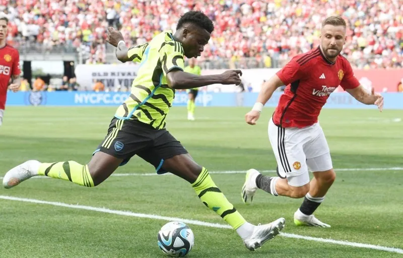 Luke Shaw và cầu thủ Man. United tập trung chuẩn bị cho mùa giải mới theo cách tốt nhất.