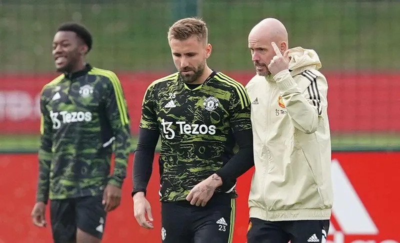 Luke Shaw tin rằng HLV Erik ten Hag đến và thật sự thay đổi văn hóa của Man.United. Luke Shaw tin rằng HLV Erik ten Hag đến và thật sự thay đổi văn hóa của Man.United.