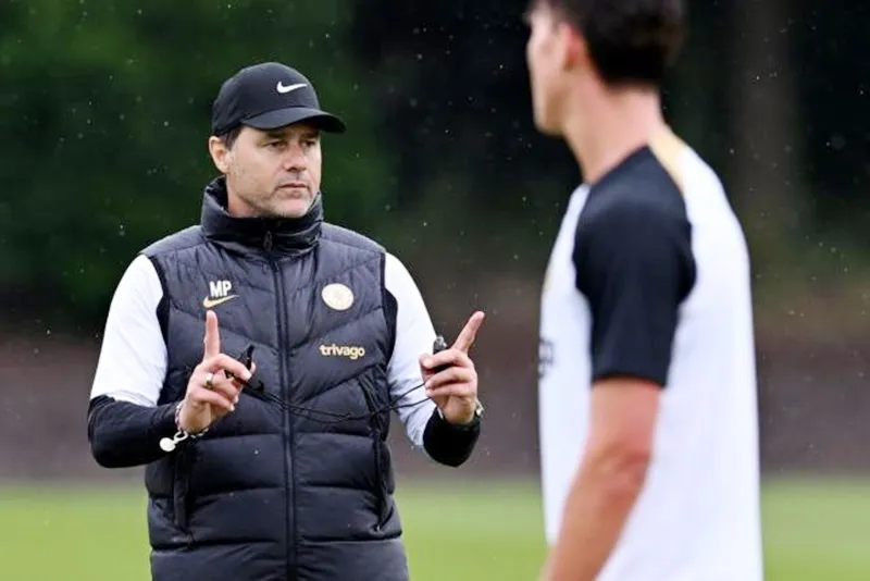 Thiếu Nkunku khiến HLV Mauricio Pochettino vô cùng đau đầu trước thềm mùa giải mới. Thiếu Nkunku khiến HLV Mauricio Pochettino vô cùng đau đầu trước thềm mùa giải mới.