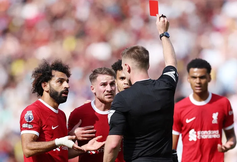 Liverpool đã thắng kháng cáo chiếc thẻ đỏ tranh cãi dành cho Alexis Mac Allister.