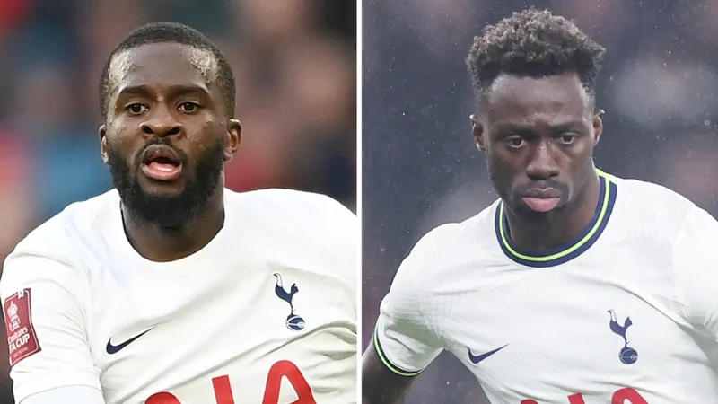 Hậu vệ Davinson Sanchez (phải) và tiền vệ Tanguy Ndombele đã rời Tottenham gia nhập Galatasaray.