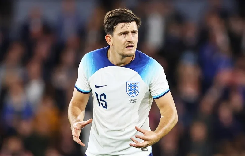 Harry Maguire trở thành tâm điểm chế nhạo của người hâm mộ chủ nhà Scotland. Harry Maguire trở thành tâm điểm chế nhạo của người hâm mộ chủ nhà Scotland.