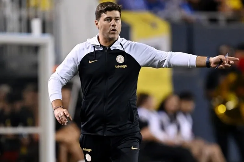 HLV Mauricio Pochettino tiếp tục bị la ó khi Chelsea hòa 0-0 ở Bournemouth.