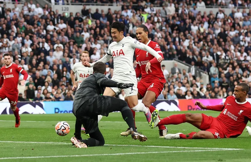 Tottenham đã mở tỷ số ở phút 36 nhờ công của Son Heung-min