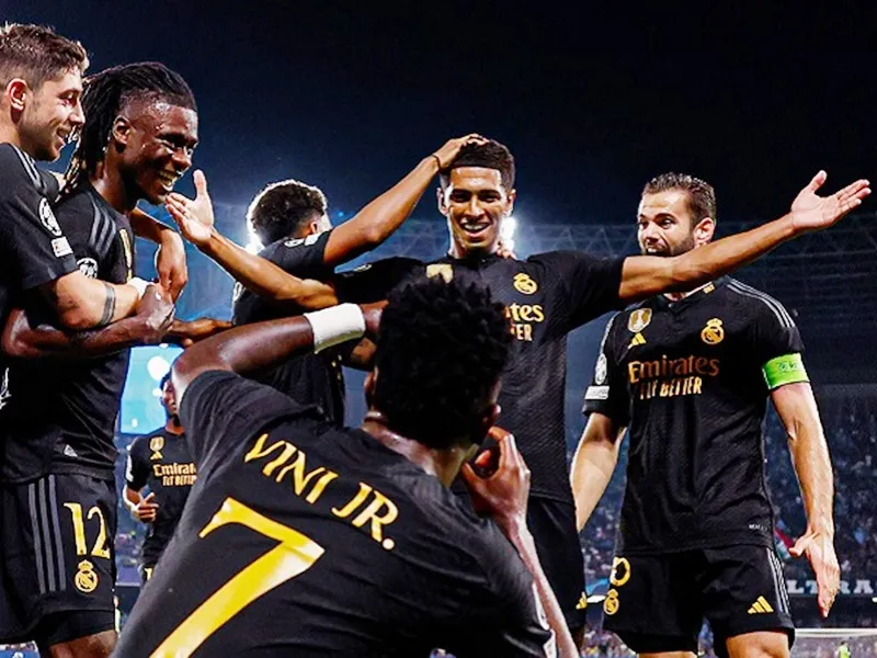 Jude Bellingham một lần nữa tạo nên sự khác biệt cho Real Madrid trong chiến thắng ly kỳ 3-2 trước Napoli.