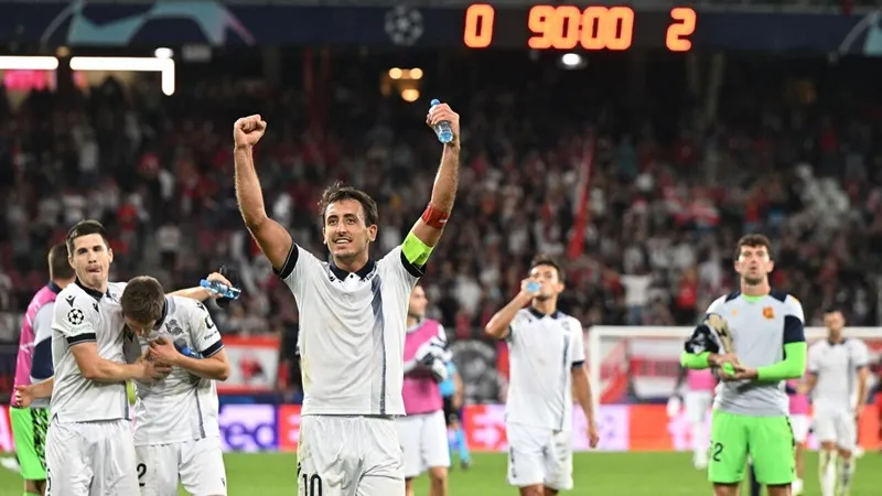 Real Sociedad đã có được chiến thắng tại Champions League đầu tiên sau 20 năm khi đánh bại chủ nhà Salzburg 2-0.