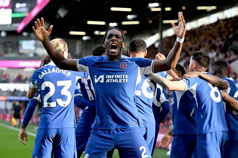 Chelsea ngược dòng đánh bại Burnley 4-1 và tiếp tục dấu hiệu hồi sinh tích cực dưới thời HLV Mauricio Pochettino.