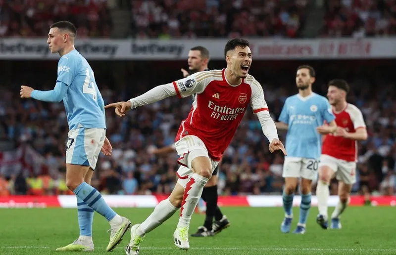 Gabriel Martinelli mang lại cho Arsenal chiến thắng đầu tiên trước Man.City kể từ tháng 12-2015.