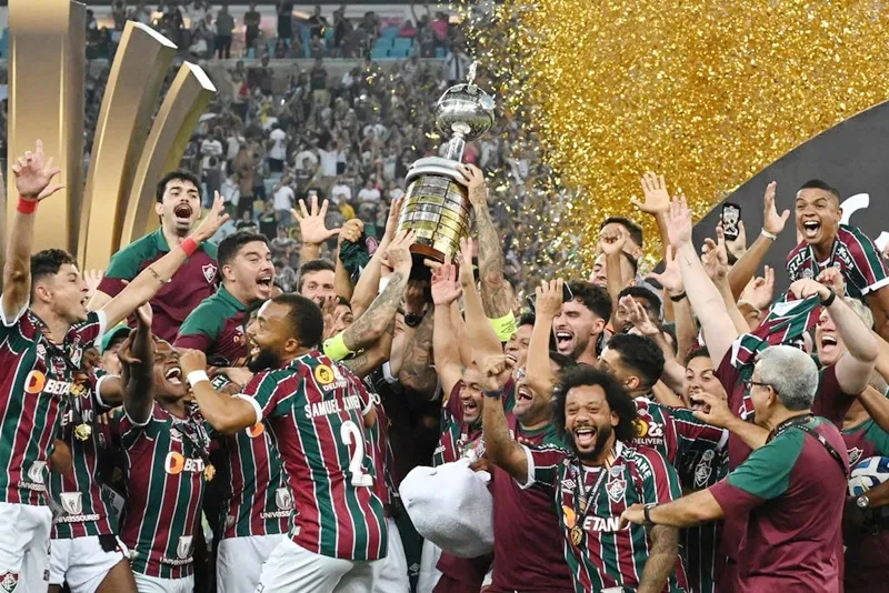 Fluminense lần đầu tiên trong lịch sử vô địch Copa Libertadores. Fluminense lần đầu tiên trong lịch sử vô địch Copa Libertadores.
