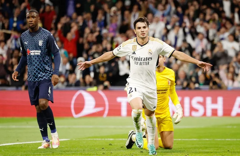 Brahim Diaz khởi đầu cho chiến thắng 3-0 trước Braga và giúp Real Madrid giành vé sớm.