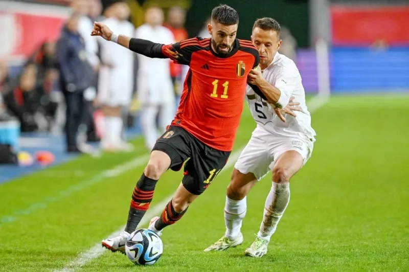 Yannick Carrasco ghi bàn từ phút thứ 2 giúp chủ nhà tuyển Bỉ thắng nhẹ nhàng trước Serbia. Yannick Carrasco ghi bàn từ phút thứ 2 giúp chủ nhà tuyển Bỉ thắng nhẹ nhàng trước Serbia.