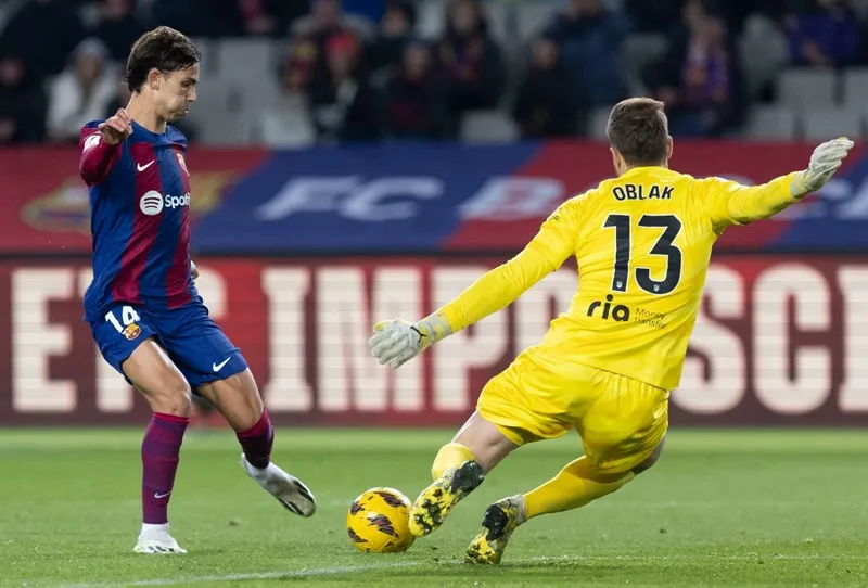 Tiền đạo Joao Felix ghi bàn vào lưới CLB chủ quản của mình là Atletico Madrid.