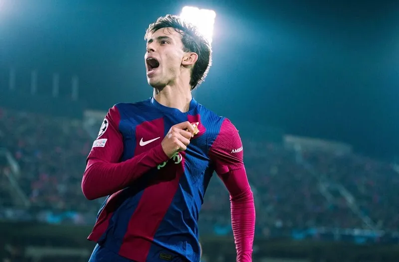Joao Felix cũng hôn lên logo Barcelona khi ghi bàn đánh bại đội bóng chủ quản Atletico Madrid. villarreal1-4789.jpg