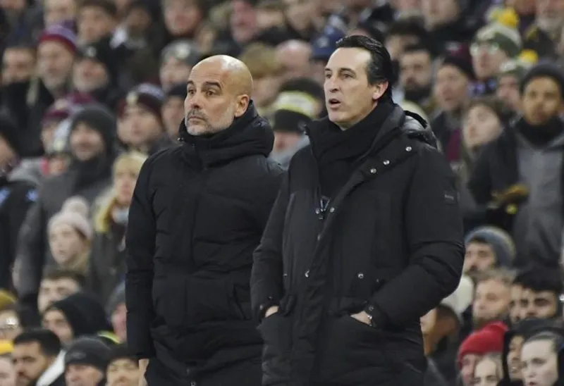 HLV Unai Emery đã có được chiến thắng đầu tiên sau 14 nỗ lực trước Pep Guardiola. emery1-2414.jpg