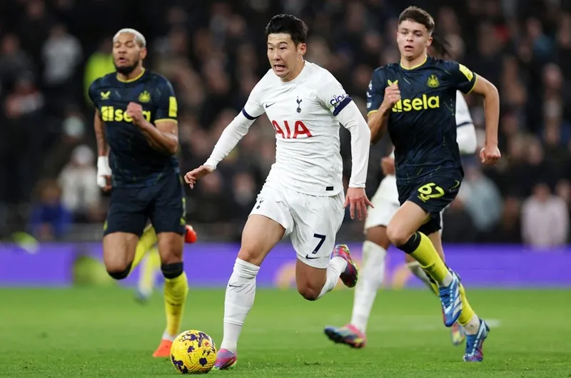 Son Heung-min truyền cảm hứng giúp Tottenham đánh bại đội khách Newcastle 4-1. tottenham-5061.jpg