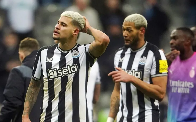 Newcastle tiếc nuối bị loại cùng Man.United khiến đây là mùa giải tệ nhất của các đại diện Anh trong 11 năm. newcastle-3661.jpg