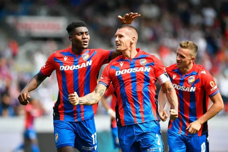 Viktoria Plzen đánh bại Astana 3-0 để giành 6 chiến thắng từ 6 trận ở bảng C Europa Conference League. astana-8051.jpg