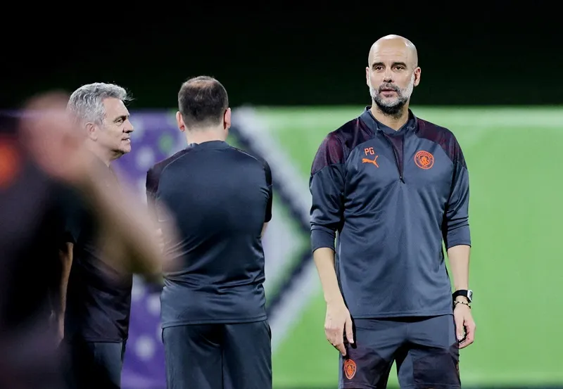 HLV Pep Guardiola thách thức các cầu thủ Man.City đóng lại “vòng tròn” những danh hiệu có thể trong thế giới bóng đá.