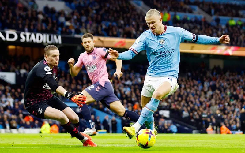 Everton phải sẵn sàng ở mức cao nhất khi chào đón nhà vô địch Anh tới sân Goodison Park. sean-dyche-7979.jpeg