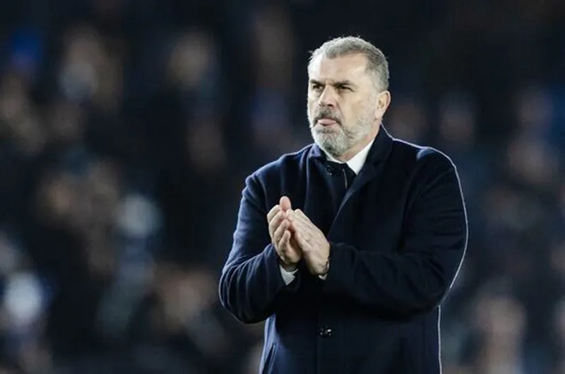 HLV Ange Postecoglou thừa nhận Tottenham mệt mỏi và là lý do khiến họ thua 2-4 tại Brighton.