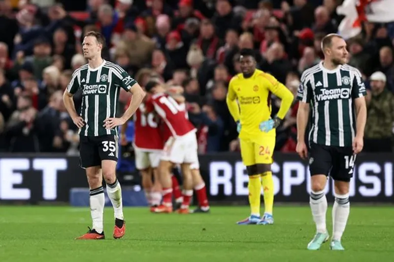Man.United đã thua trận thứ 9 tại Premier League và trận thứ 14 trên mọi đấu trường mùa này. nottingham-forest-5957.jpg