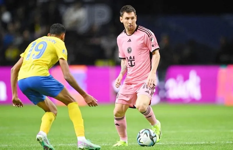 Lionel Messi vào sân vài phút cuối khi Inter Miami của anh bị Al-Nassr vùi dập 6-0.