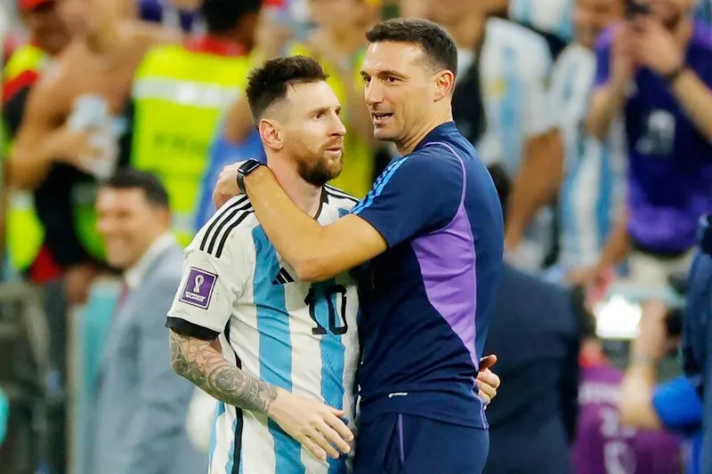HLV Lionel Scaloni liệu chấp nhận bảo vệ danh hiệu Copa America mà không có người đội trưởng vĩ đại? messi1-227.jpg