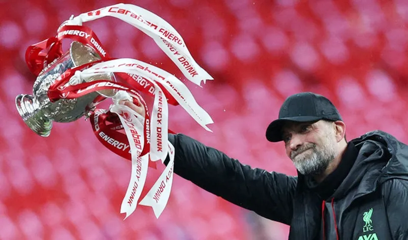HLV Jurgen Klopp sẽ được tôn vinh bằng cuộc diễu hành cuối mùa giải. ryan-gravenberch1-4399.jpg