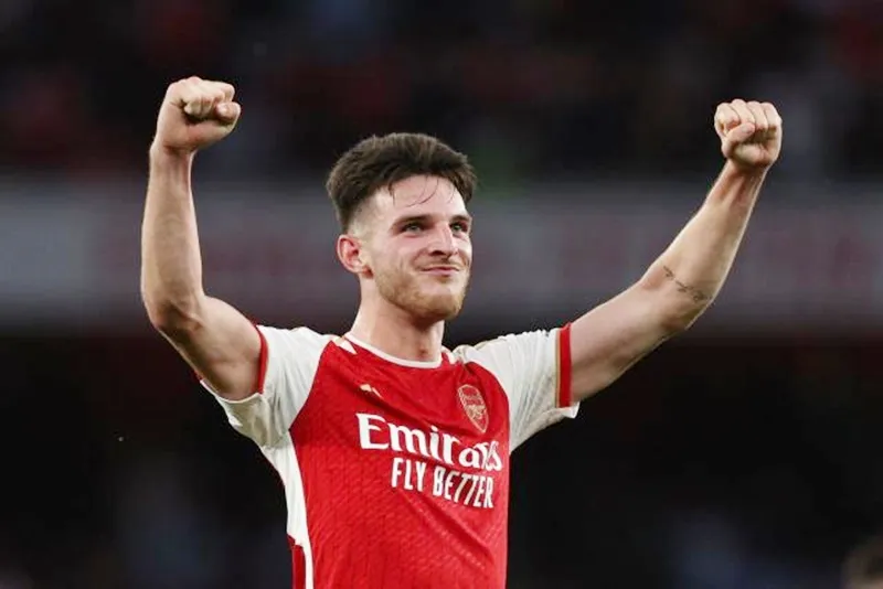 Declan Rice được vinh danh là Cầu thủ xuất sắc nhất Premier League tại Football London 2024.