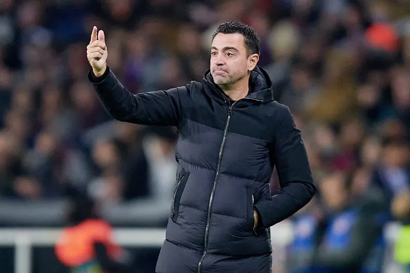 HLV Xavi Hernandez nhanh chóng tập trung cho trận tiếp đón Napoli ở lượt về vòng 1/8 Champions League. xavi-hernandez-7126.jpg