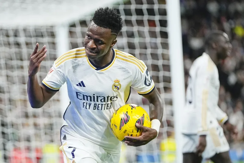 Bất chấp điều đó thì Vinicius đã ghi 18 bàn sau 28 trận trên mọi đấu trường cho Real Madrid. vinicius1-6920.jpg