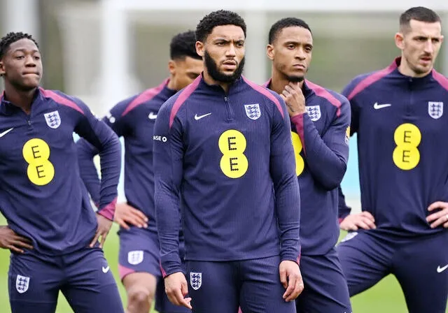 Joe Gomez khẳng định rất hạnh phúc khi trở lại tuyển Anh sau 3 năm rưỡi chờ đợi. Joe Gomez.jpg