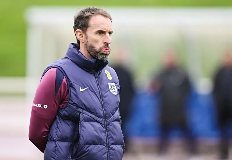 Gareth Southgate coi những liên kết với Man.United là “hoàn toàn thiếu tôn trọng” với Erik ten Hag