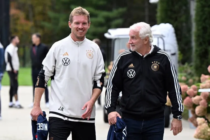 Rudi Voller nhiều khả năng sẽ thuyết phục Julian Nagelsmann tiếp tục dẫn dắt tuyển Đức.