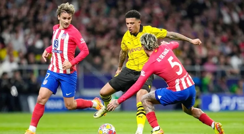 Borussia Dortmund quyết lật ngược tình thế khi chỉ thua cách biệt 1 bàn trước Atletico Madrid. Jurgen Klopp.jpg