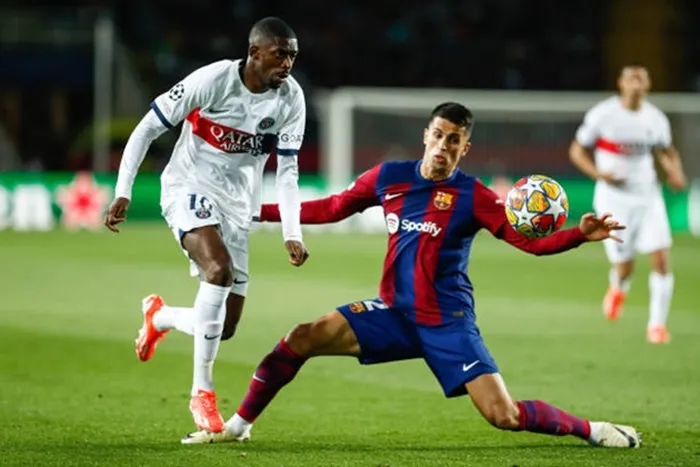 Cancelo bị chỉ trích vì phạm lỗi với Ousmane Dembele dẫn đến quả phạt đền và PSG nâng tỷ số lên 3-1. Joao Cancelo.jpg