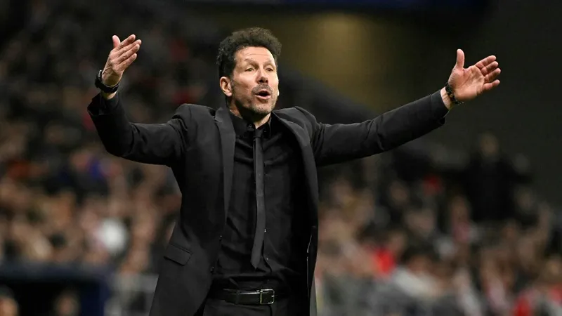 HLV Diego Simeone đang sở hữu đội hình Atletico Madrid … dở nhất trong nhiều năm qua. 