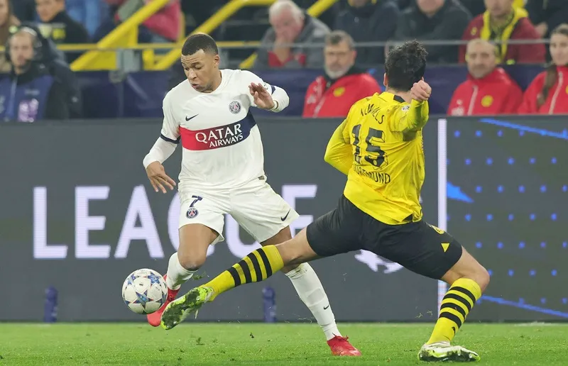 Muốn giúp PSG thì Kylian Mbappe chắc chắn phải làm tốt hơn nhiều so với lượt đi