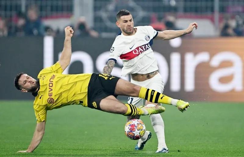 PSG còn mất mát lớn khi trung vệ Lucas Hernandez bị đứt dây chằng chéo trước ở đầu gối trái. Lucas Hernandez.jpg